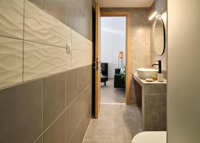 The Tree * Skiathos Town